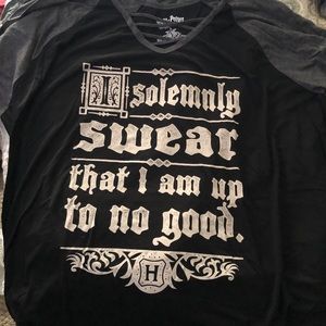 Torrid size 5 Harry Potter themed tee shirt